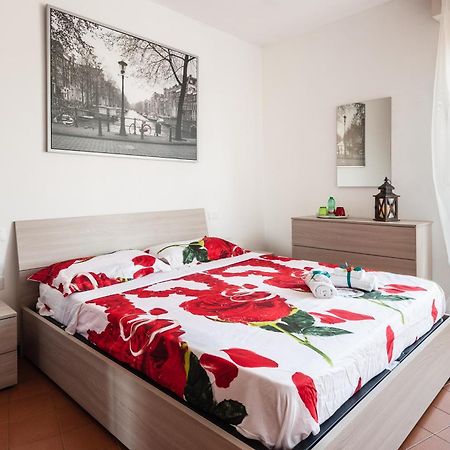 Apartament Benvenuti A Casa Piza Zewnętrze zdjęcie